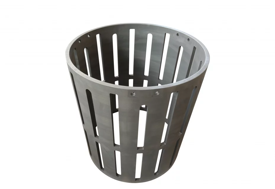 Applications and Advantages of Graphite Products in the Metallurgical Industry
