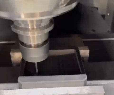 Tennry Carbon: Graphite Mold 2